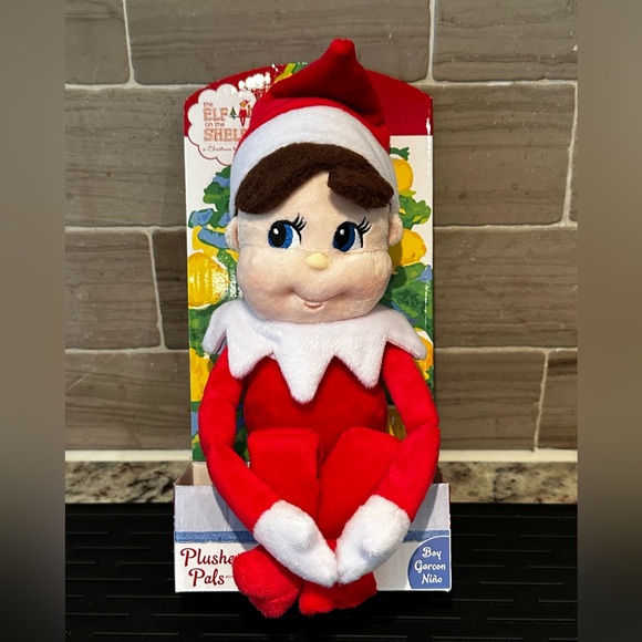 Brand New Elf On The Shelf Plushee Pal Red & White Elf Boy Plush Holiday Toy - Picture 2 of 11